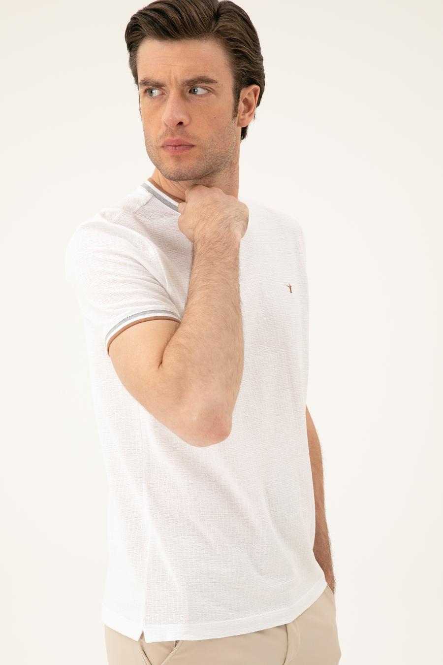 Beyaz Slim Fit Bisiklet Yaka T-shirt - 50284211001