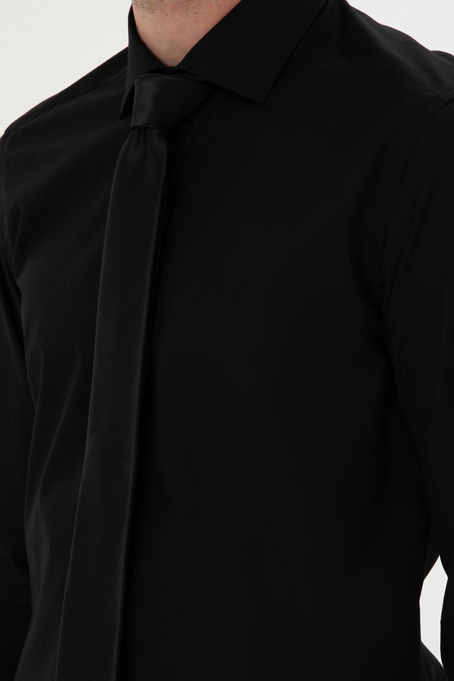 Siyah Slim Fit %100 Pamuk Yarım İtalyan Yaka Basic Gömlek - 50294755022