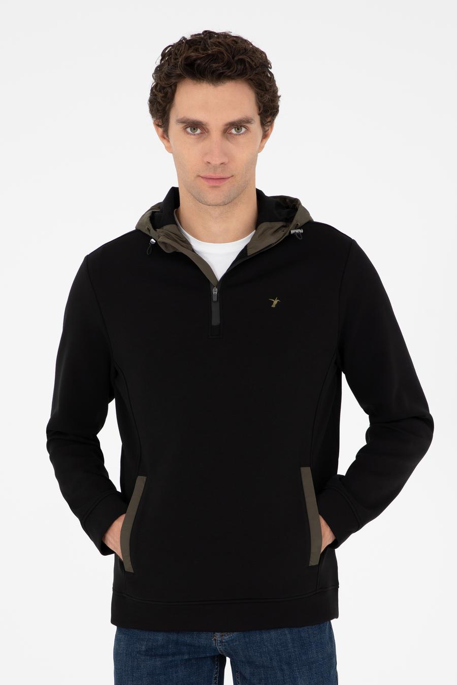 Siyah Regular Fit Pamuk Karışımlı Yarım Fermuarlı Kapüşonlu Sweatshirt - 50292530003