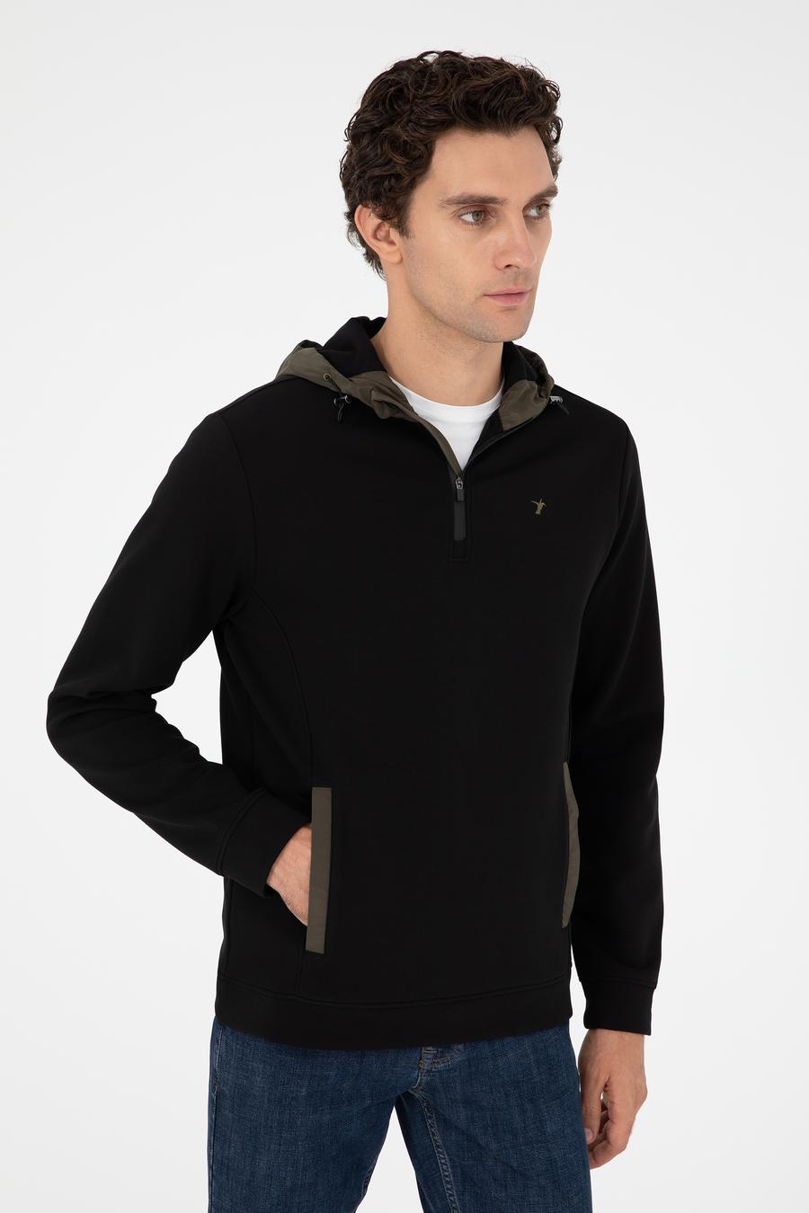 Siyah Regular Fit Pamuk Karışımlı Yarım Fermuarlı Kapüşonlu Sweatshirt - 50292530003