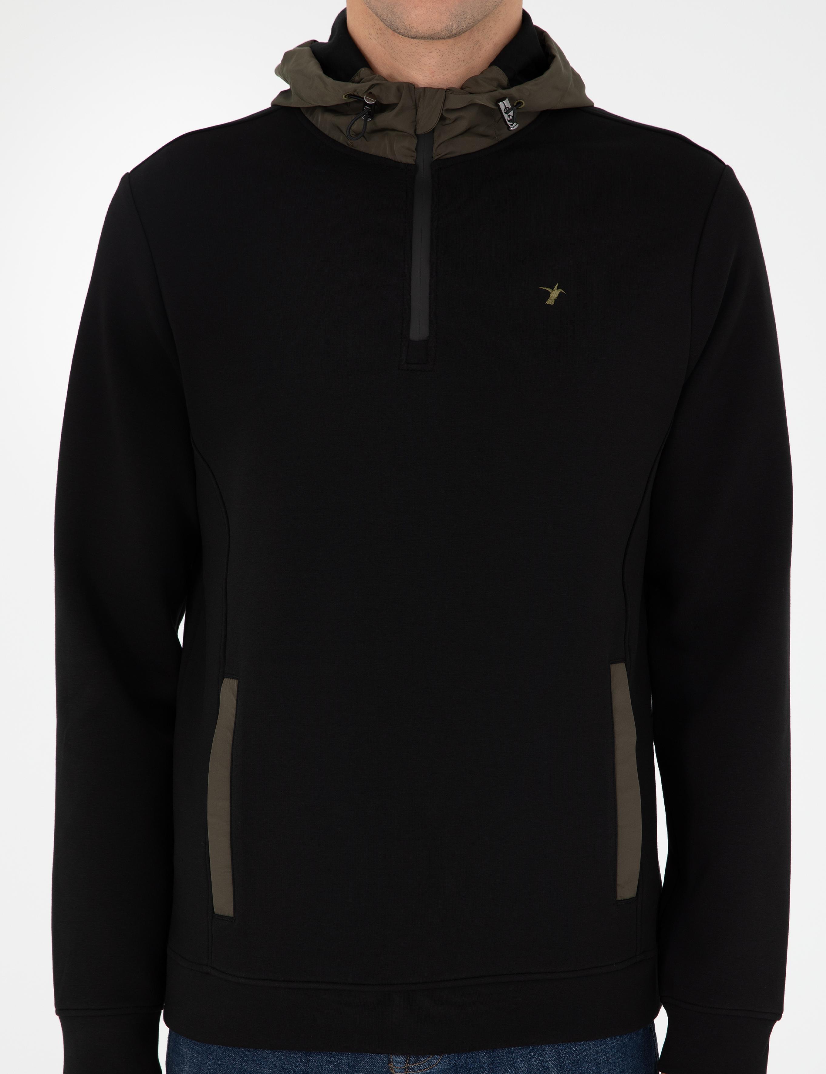 Siyah Regular Fit Pamuk Karışımlı Yarım Fermuarlı Kapüşonlu Sweatshirt - 50292530003
