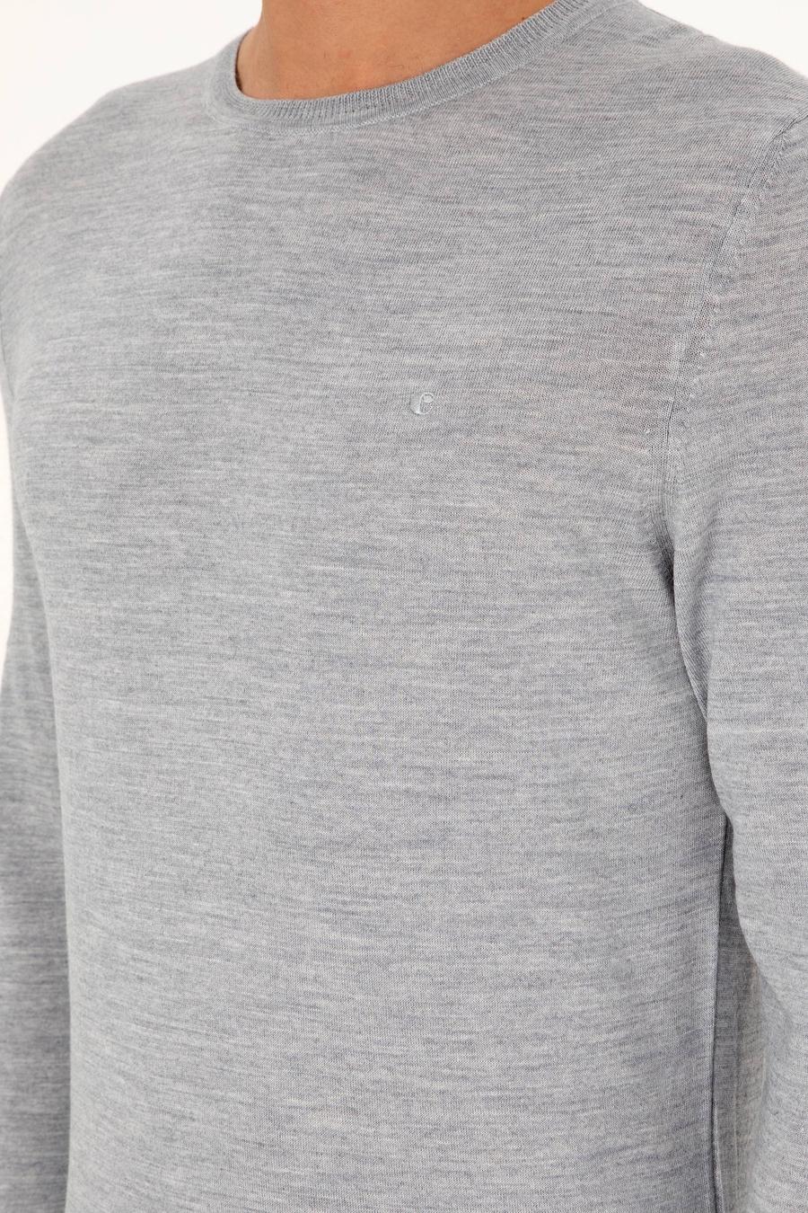 Açık Gri Slim Fit Bisiklet Yaka Yün Karışımlı Basic Triko Kazak - 50293301005