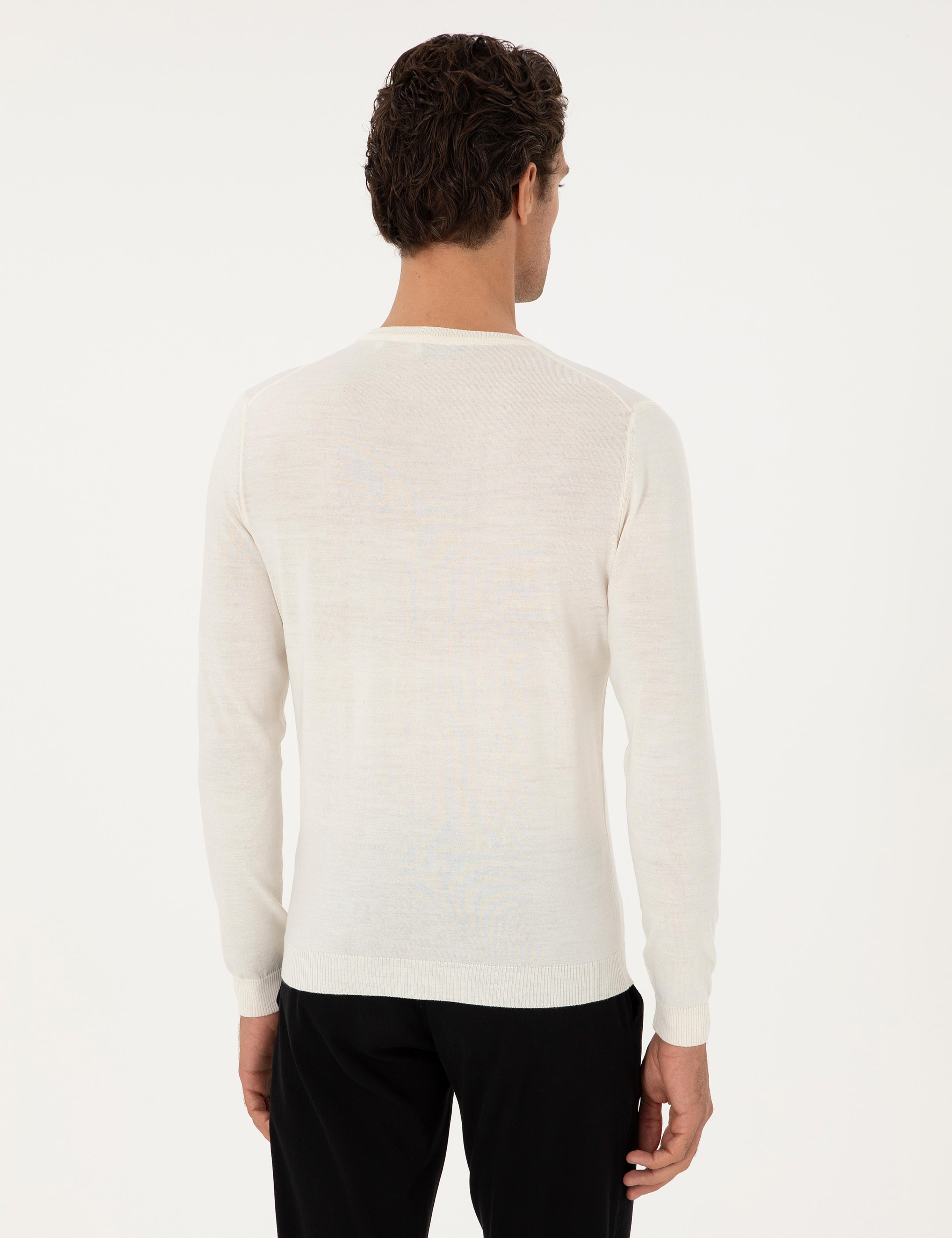 Beyaz Slim Fit Yün Karışımlı Bisiklet Yaka Basic Triko Kazak - 50293301018