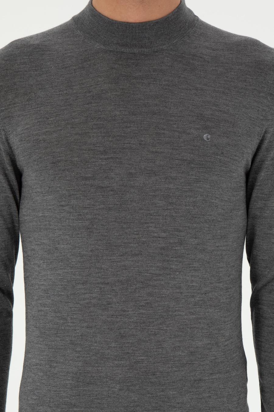 Gri Slim Fit Kaşmir İpek Karışımlı Çeyrek Balıkçı Yaka Triko Kazak - 50296503022