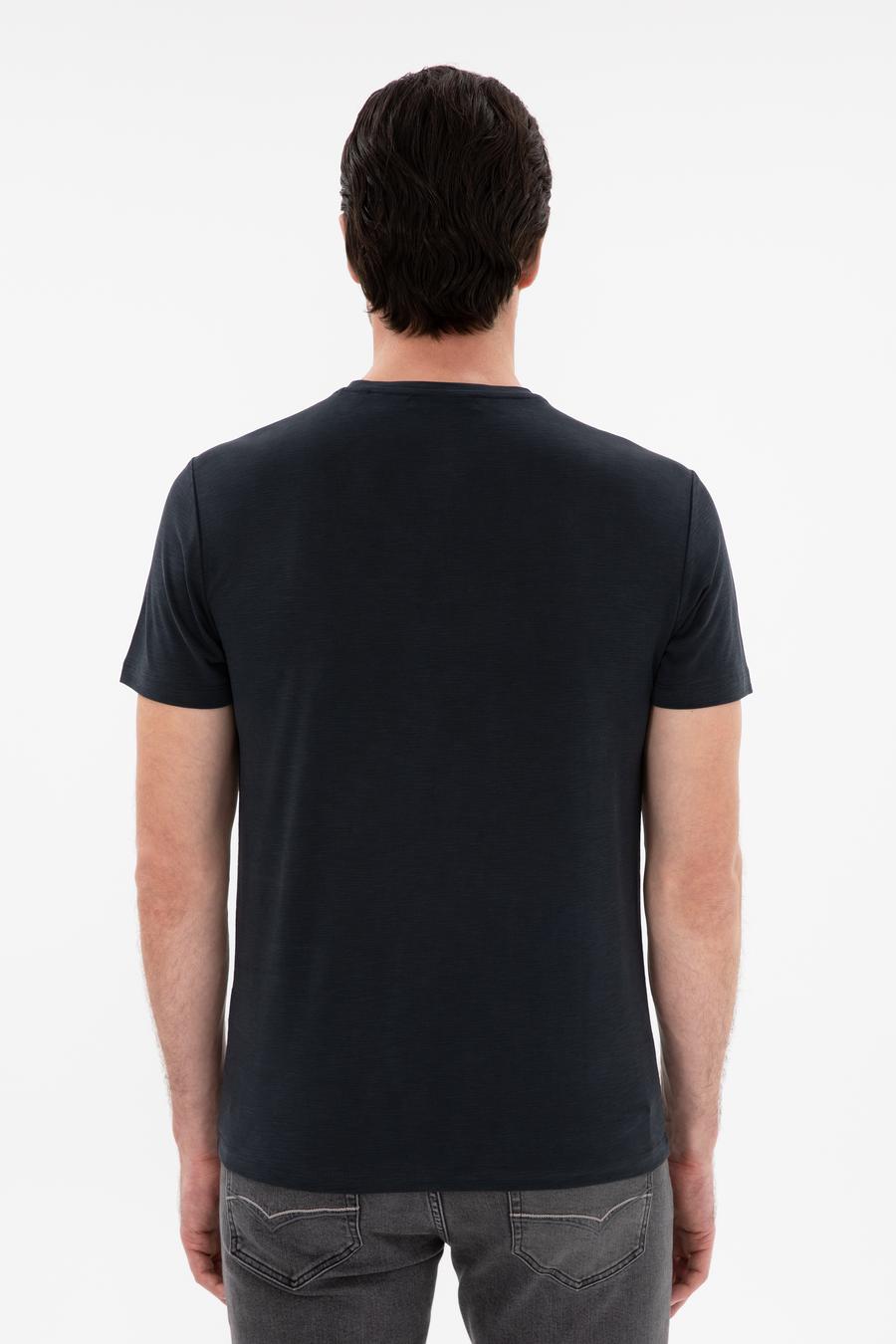 Siyah Slim Fit Bisiklet Yaka Desenli T-shirt - 50302274020