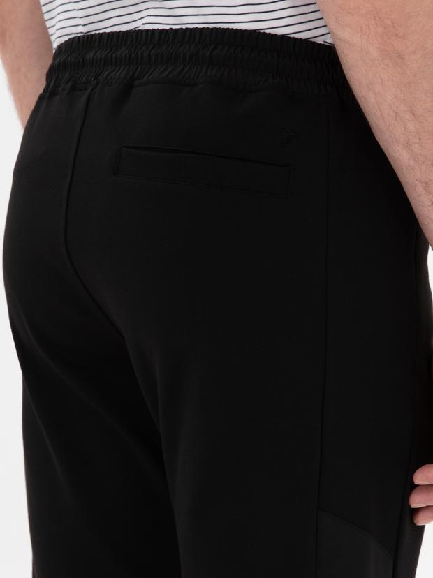 Siyah Slim Fit Günlük Şort