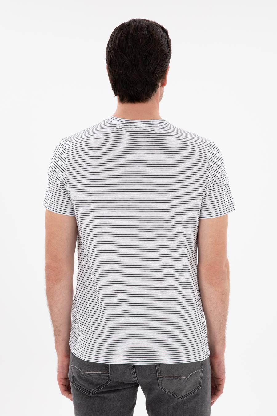 Beyaz Slim Fit Bisiklet Yaka Çizgili T-shirt - 50303384007