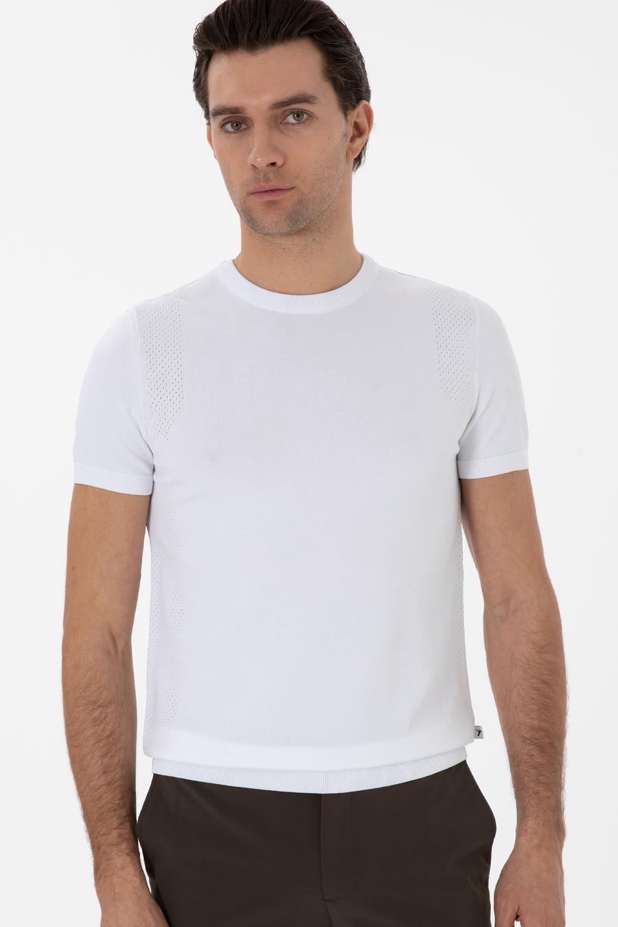 Beyaz Slim Fit Bisiklet Yaka Triko T-shirt - 50300811025