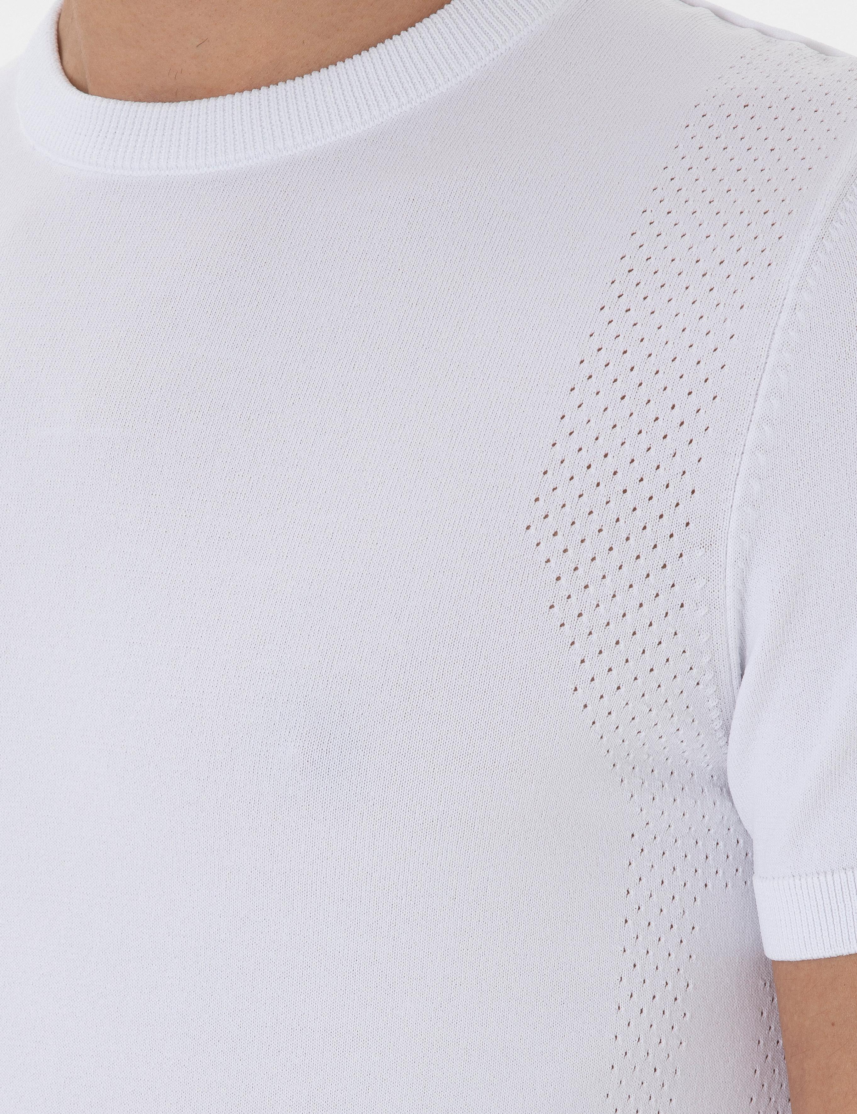 Beyaz Slim Fit Bisiklet Yaka Triko T-shirt - 50300811025