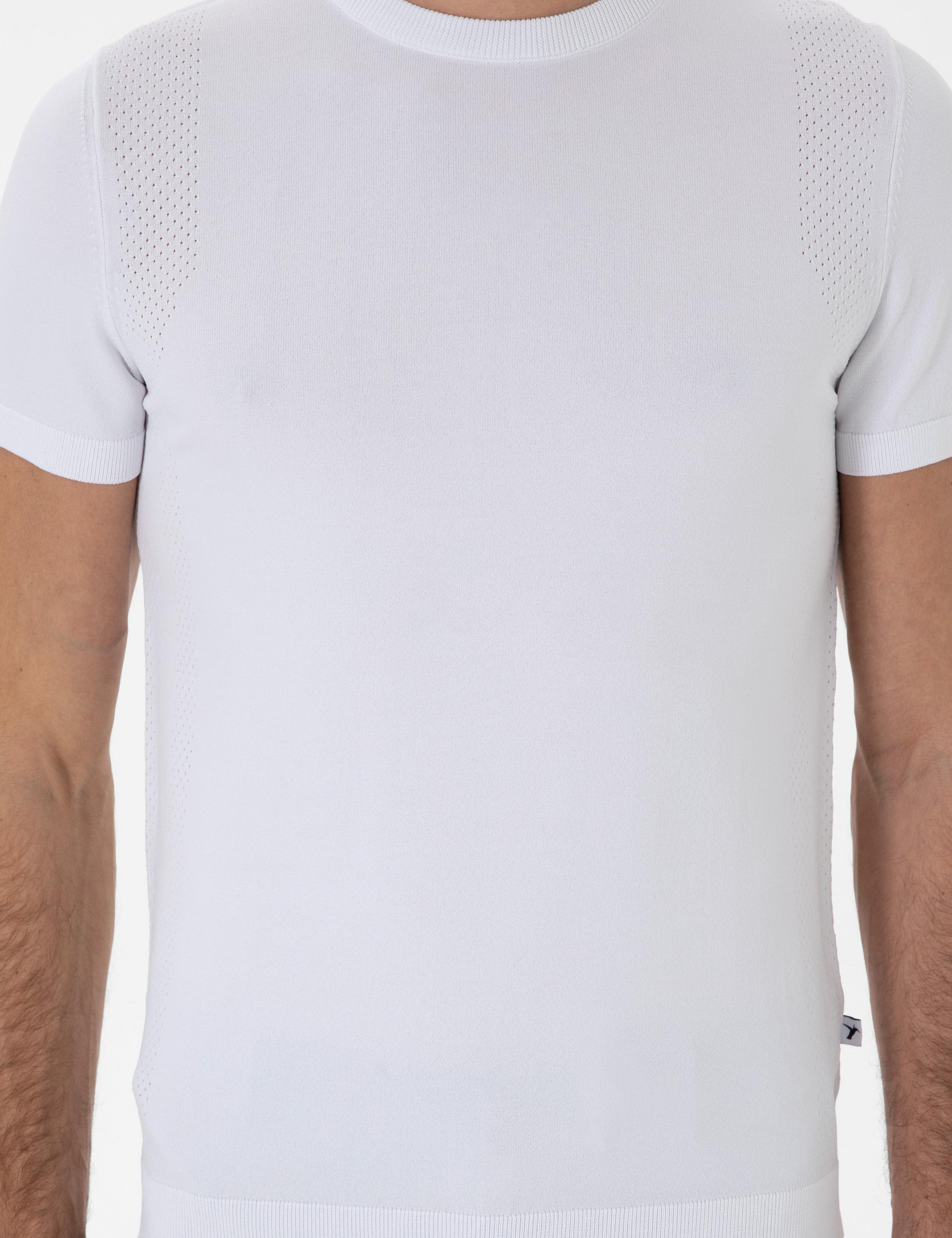 Beyaz Slim Fit Bisiklet Yaka Triko T-shirt - 50300811025