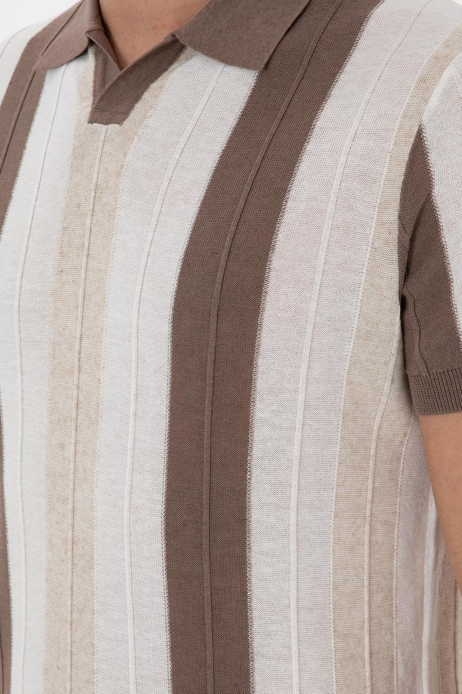 Ekru Slim Fit Apaş Yaka Triko T-shirt - 50300805013