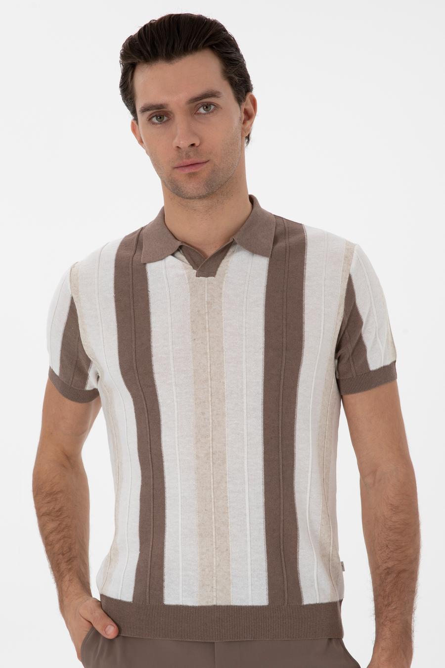 Ekru Slim Fit Apaş Yaka Triko T-shirt - 50300805013