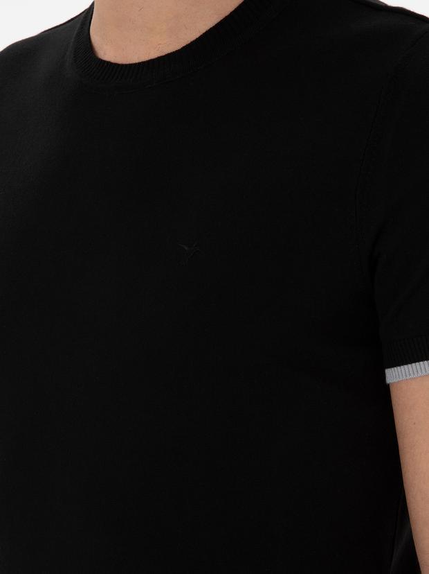 Siyah Slim Fit Bisiklet Yaka Triko T-shirt