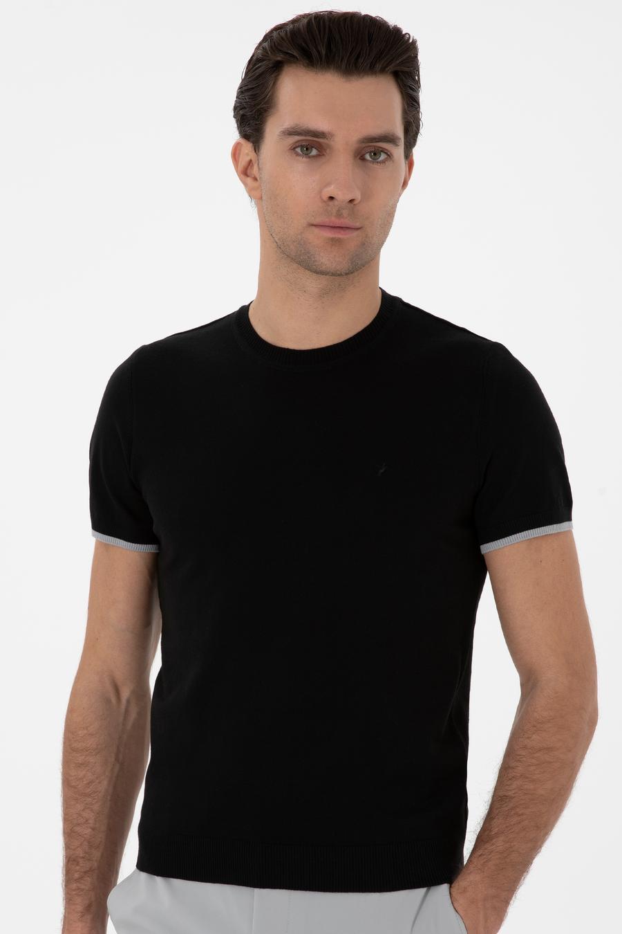 Siyah Slim Fit Bisiklet Yaka Triko T-shirt - 50300809044