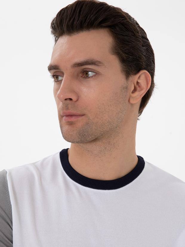 Beyaz Slim Fit Bisiklet Yaka Triko T-shirt