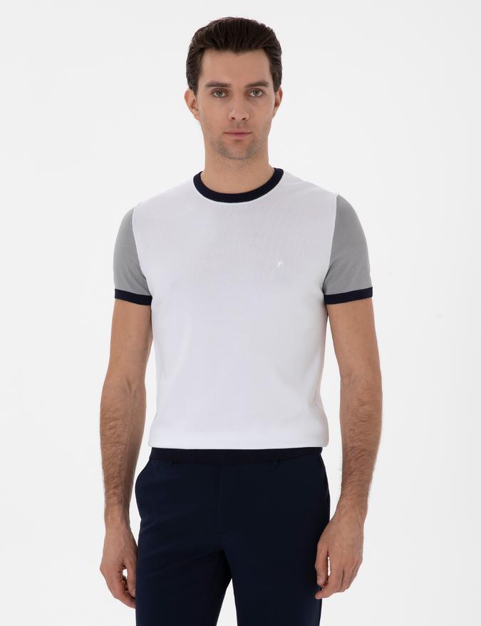 Beyaz Slim Fit Bisiklet Yaka Triko T-shirt