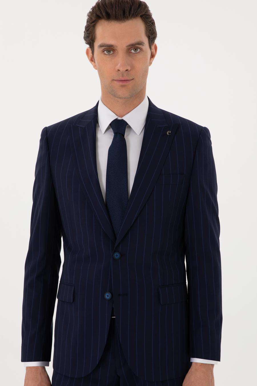 Koyu Lacivert Slim Fit Çizgili Kırlangıç Yaka Yün Takım Elbise - 50300516020