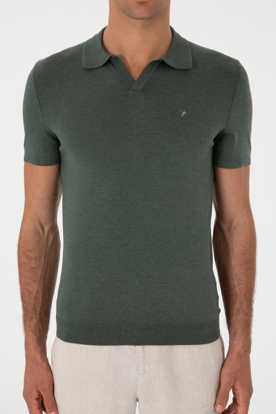 Koyu Yeşil Slim Fit Modal Karışımlı Apaş Yaka Triko T-shirt - 50313020009