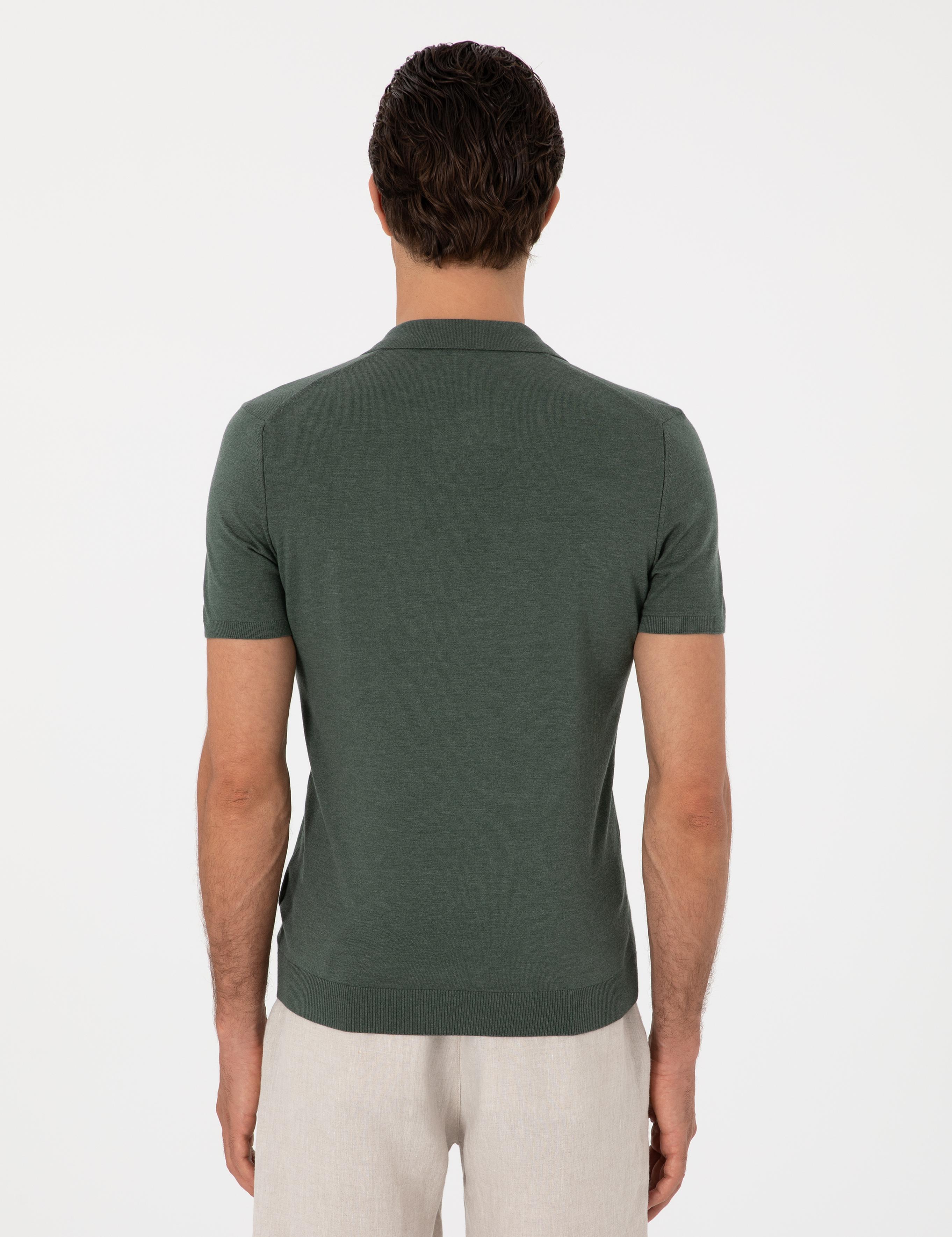 Koyu Yeşil Slim Fit Modal Karışımlı Apaş Yaka Triko T-shirt - 50313020009