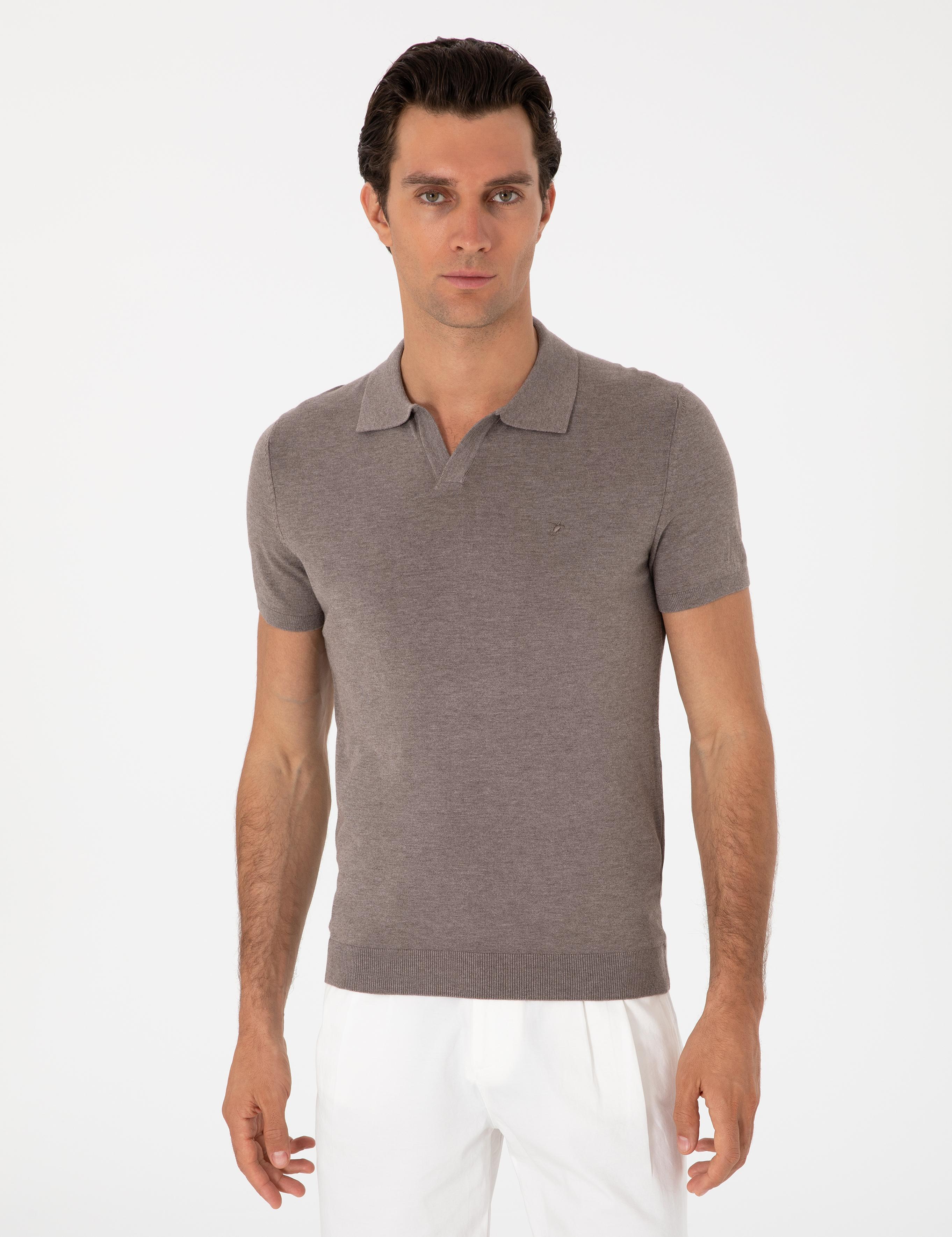 Bej Slim Fit Apaş Yaka Triko T-shirt - 50313020001