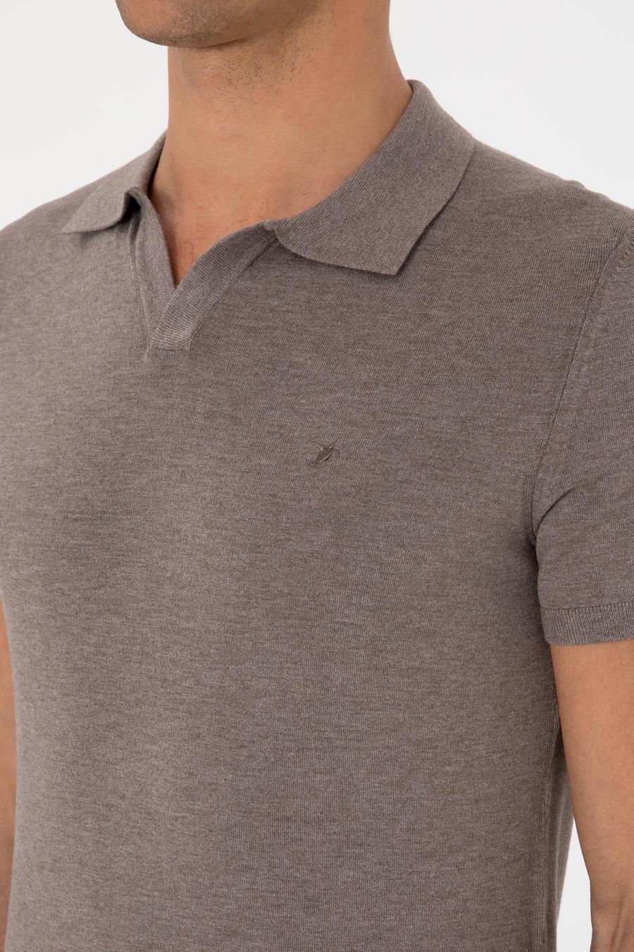 Bej Slim Fit Apaş Yaka Triko T-shirt - 50313020001