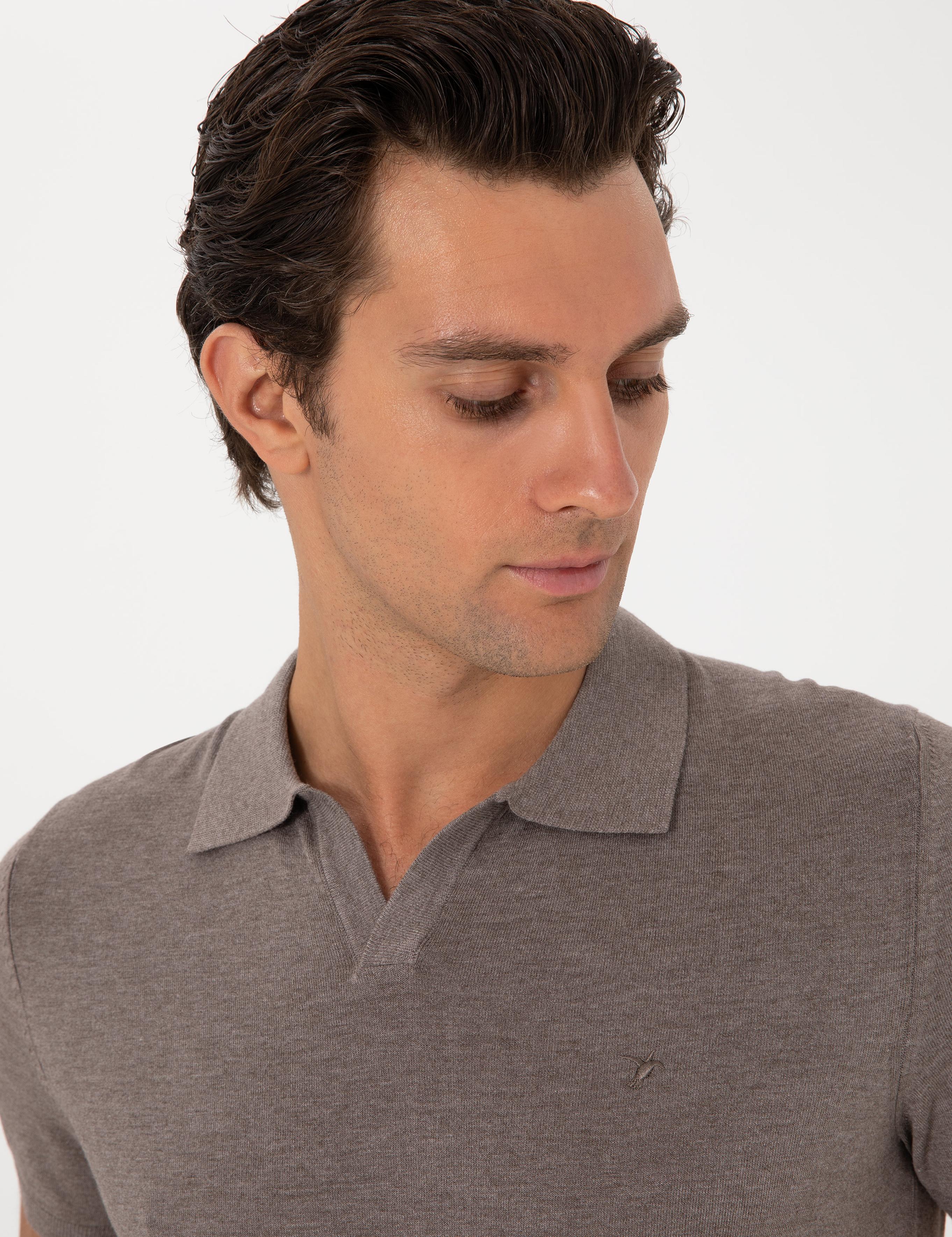 Bej Slim Fit Apaş Yaka Triko T-shirt - 50313020001
