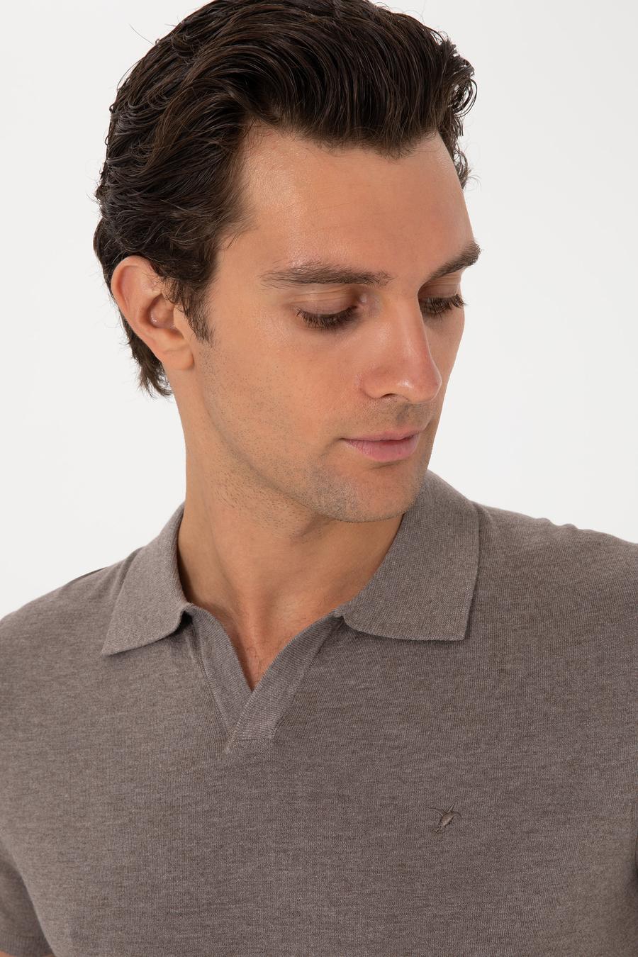 Bej Slim Fit Apaş Yaka Triko T-shirt - 50313020001