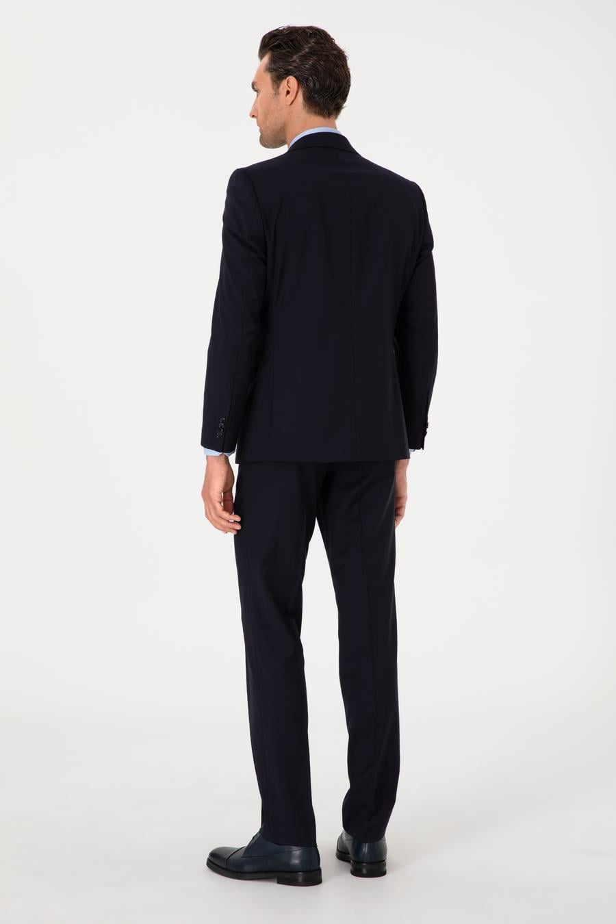 Lacivert Slim Fit %100 Yün Klasik Takım Elbise - 50306038008