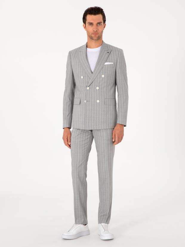 Açık Gri Slim Fit %100 Yün Çizgili Kruvaze Takım Elbise