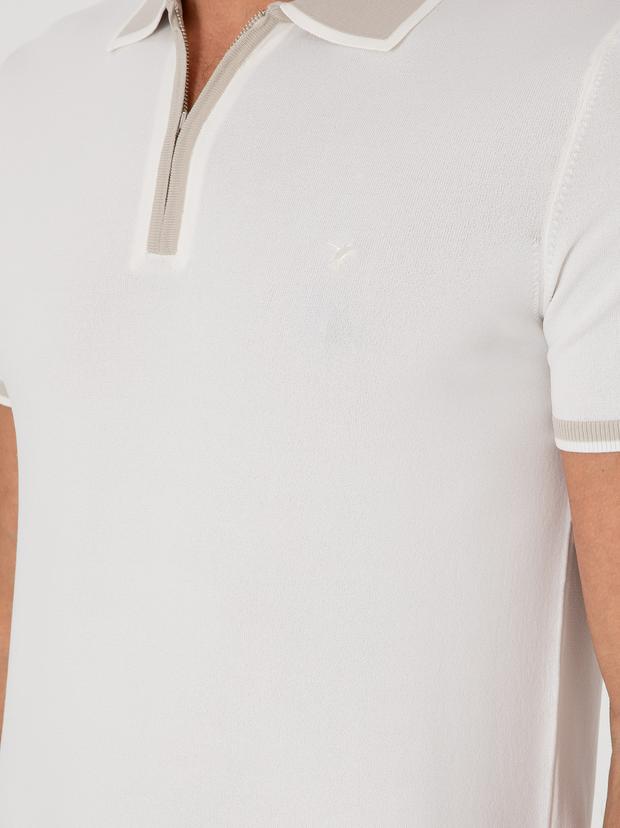 Beyaz Slim Fit Fermuarlı Polo Yaka Triko T-shirt