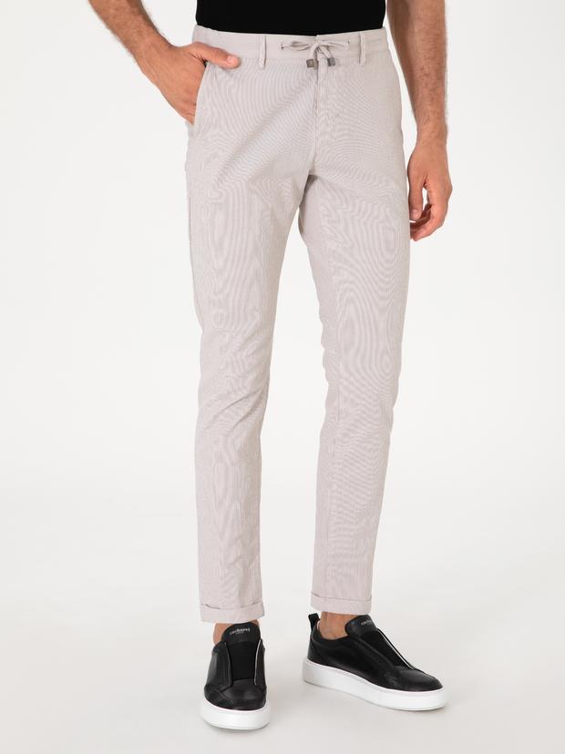 Bej Slim Fit Gofreli Beli Bağcıklı Spor Pantolon