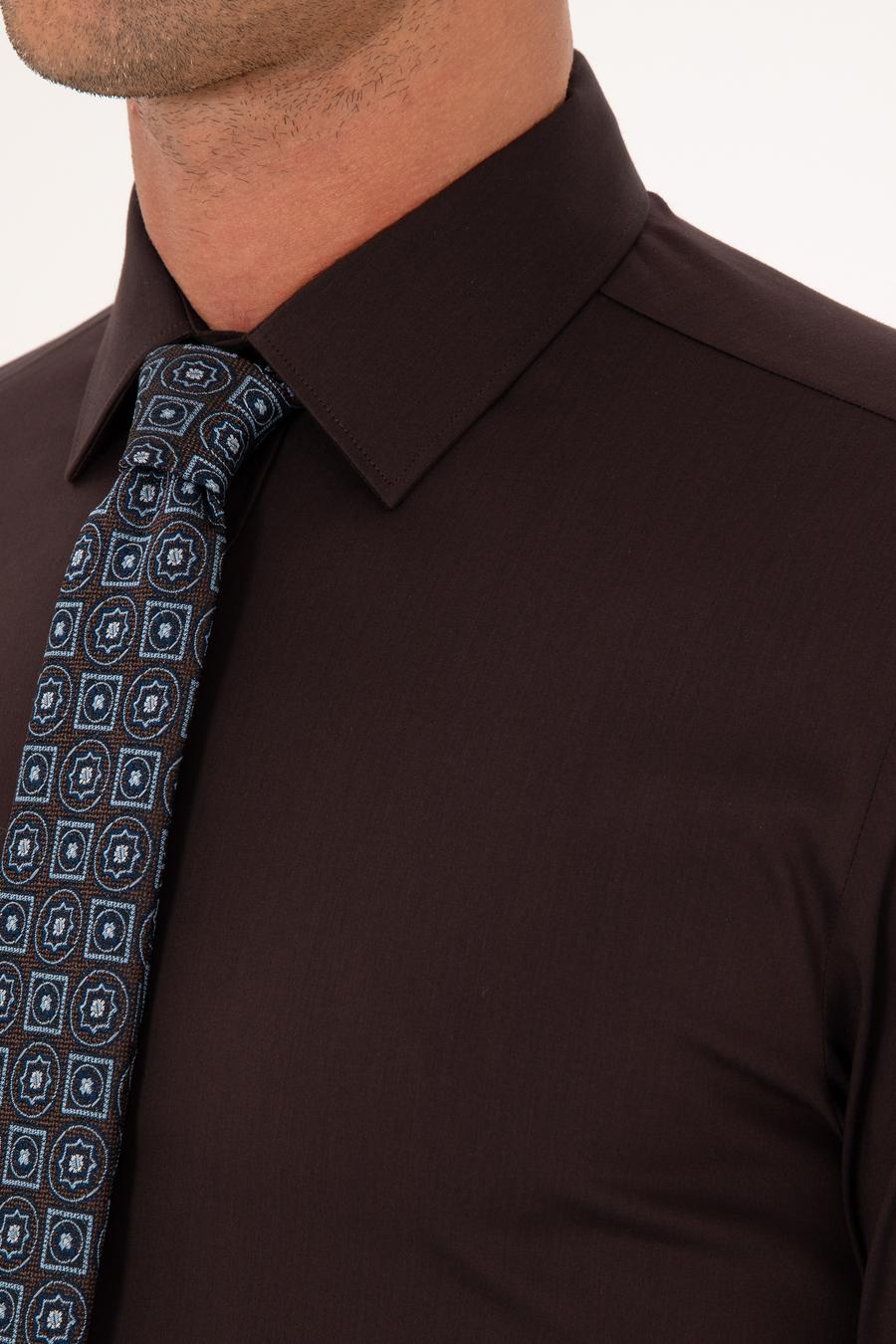 Koyu Kahverengi Slim Fit Non Iron Pamuk Karışımlı Klasik Gömlek - 50305838045
