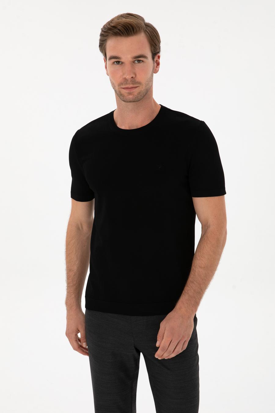 Siyah Slim Fit Bisiklet Yaka Triko T-shirt - 50314608020