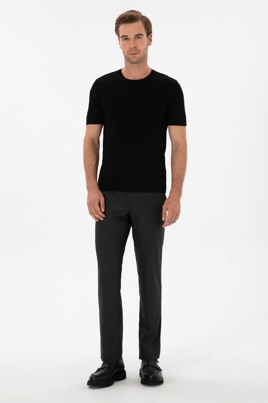 Siyah Slim Fit Bisiklet Yaka Triko T-shirt - 50314608020