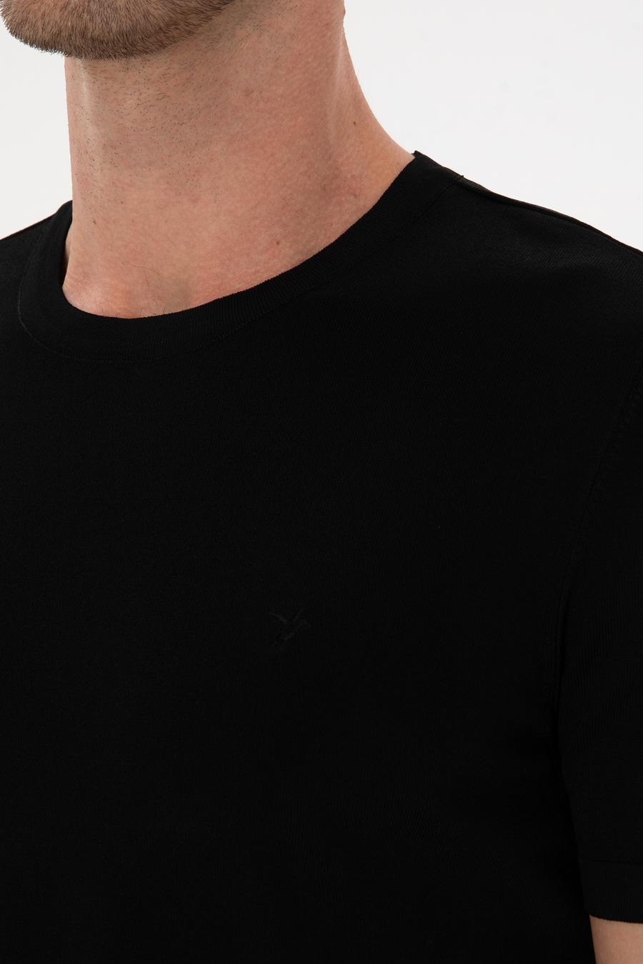 Siyah Slim Fit Bisiklet Yaka Triko T-shirt - 50314608020