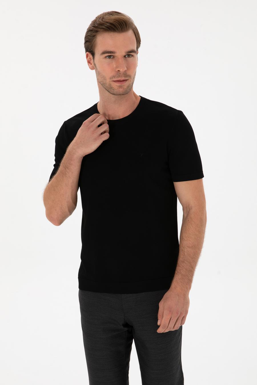 Siyah Slim Fit Bisiklet Yaka Triko T-shirt - 50314608020