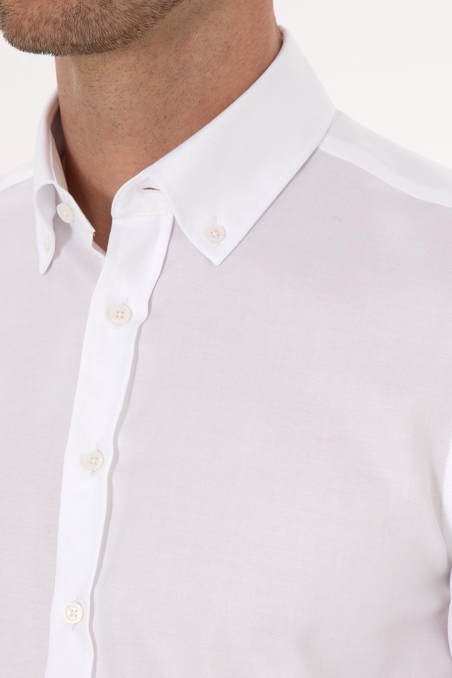 Beyaz Slim Fit %100 Pamuk Yakası Düğmeli Oxford Gömlek - 50319721025