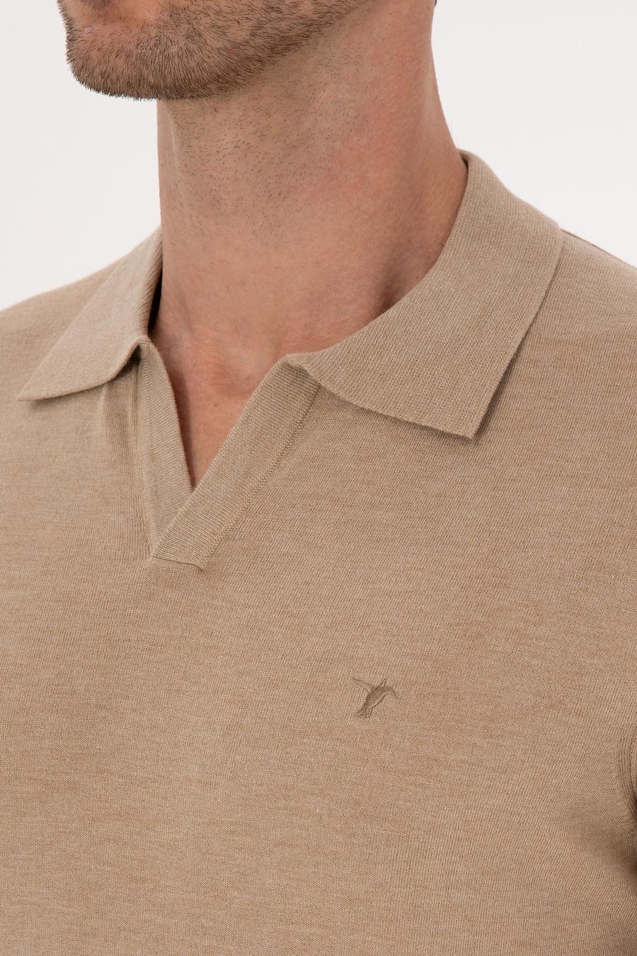 Kum Slim Fit Apaş YakaTriko T-shirt - 50313020048