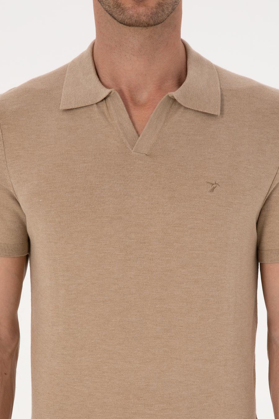 Kum Slim Fit Apaş YakaTriko T-shirt - 50313020048