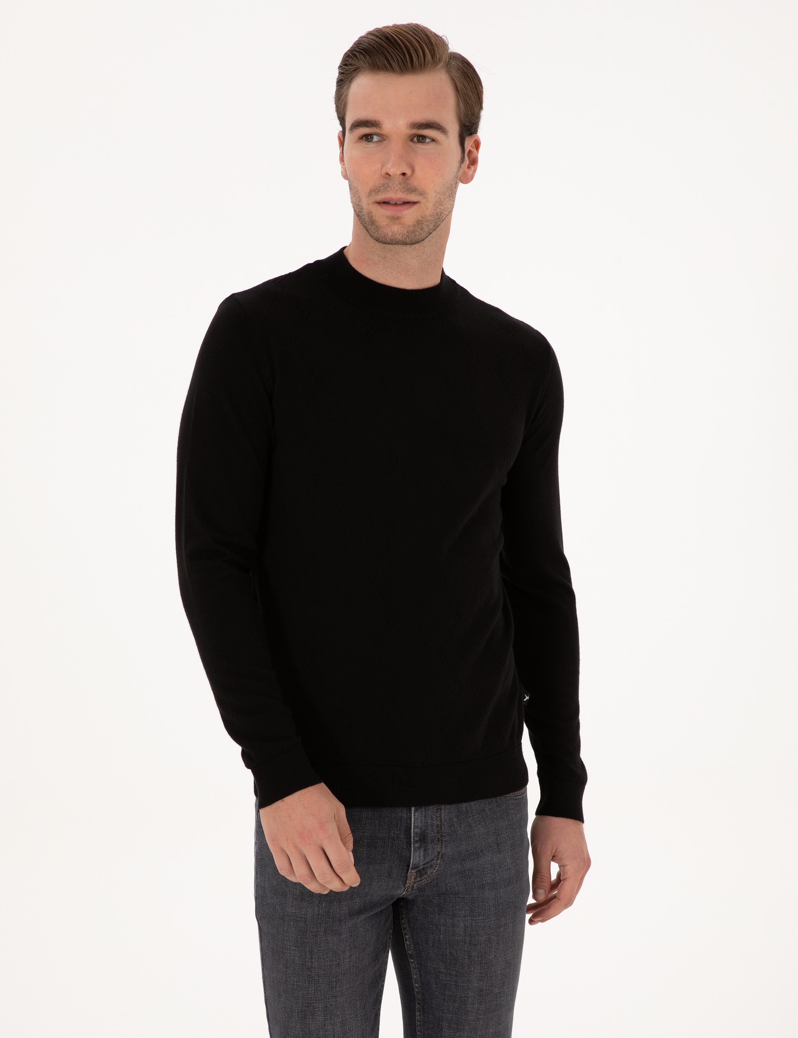Siyah Slim Fit %100 Pamuk Çeyrek Balıkçı Yaka Triko Kazak - 50318950021