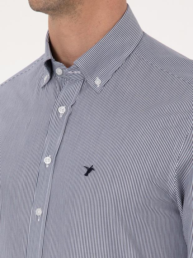 Lacivert Slim Fit %100 Pamuk Yakası Düğmeli Çizgili Oxford Gömlek