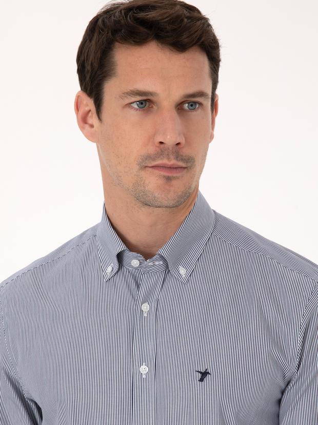 Lacivert Slim Fit %100 Pamuk Yakası Düğmeli Çizgili Oxford Gömlek