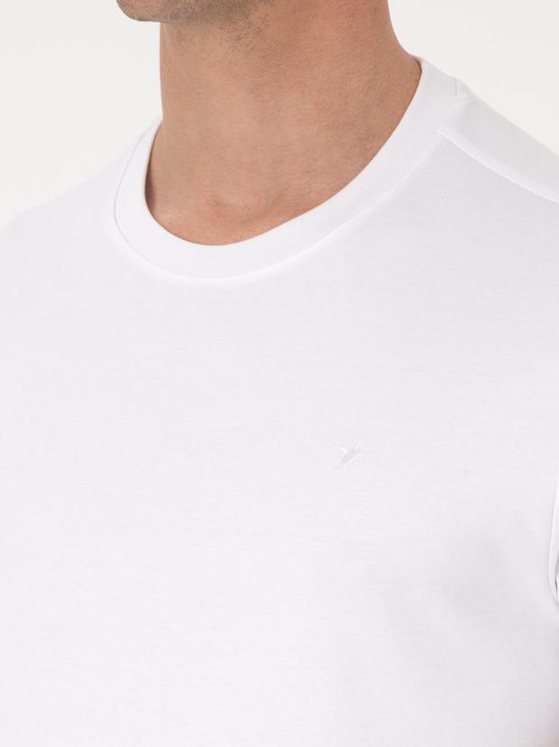 Beyaz Regular Fit %100 Pamuk Bisiklet Yaka Basic T-shirt