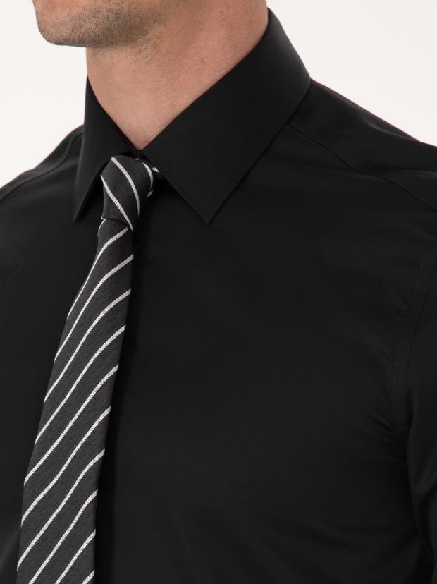 Siyah Slim Fit %100 Pamuk Non Iron Kolay Ütülenebilir Klasik Gömlek