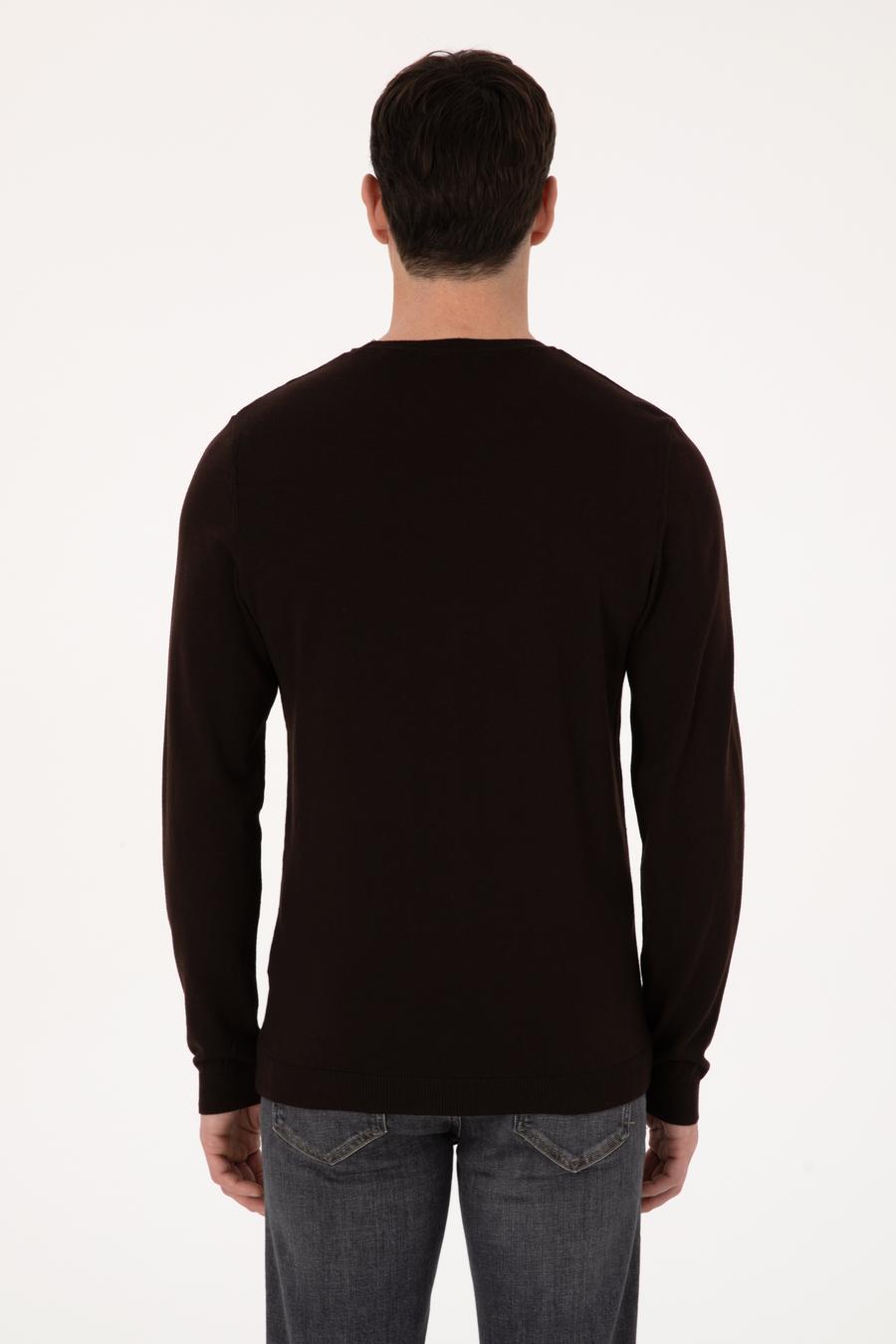 Kahverengi Slim Fit Pamuk Karışımlı Bisiklet Yaka Basic Triko Kazak - 50318620019