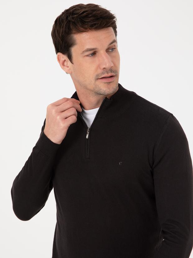 Siyah Slim Fit Pamuk Karışımlı Yarım Fermuarlı Dik Yaka Triko Kazak