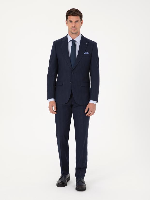 Lacivert Slim Fit Çizgili Kırlangıç Yaka Takım Elbise