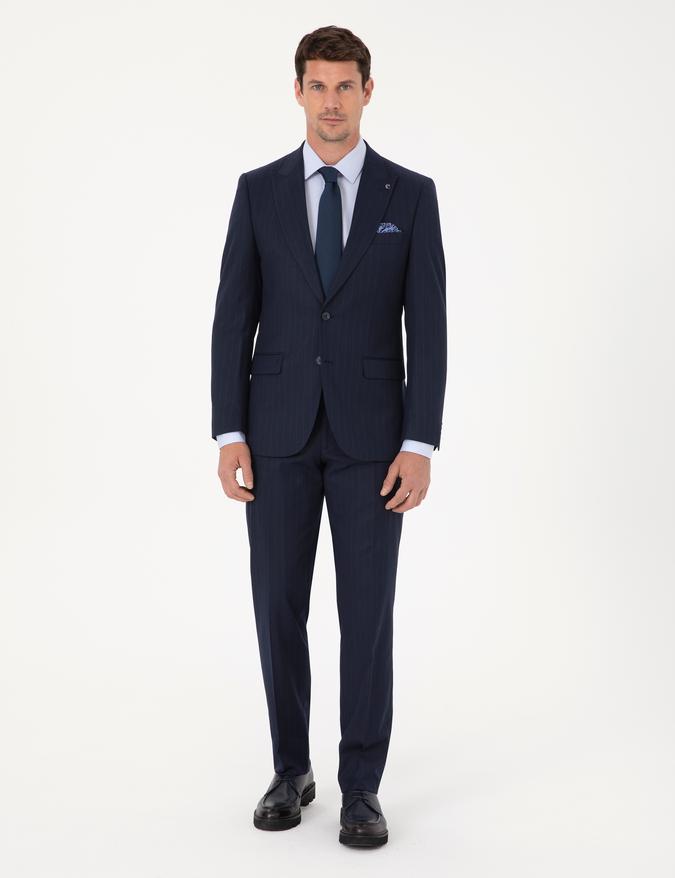 Lacivert Slim Fit Çizgili Kırlangıç Yaka Takım Elbise