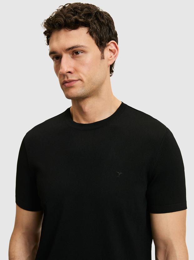 Siyah Slim Fit Bisiklet Yaka Triko T-shirt
