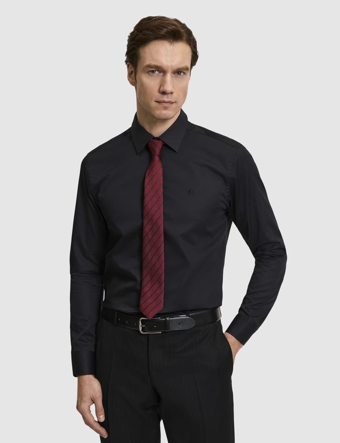 Siyah Slim Fit Klasik Yaka Basic Gömlek